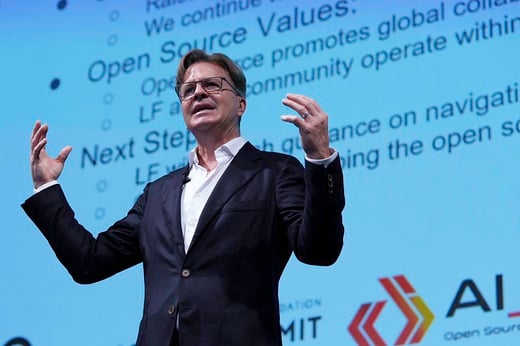 54101012691_5dca459511_c-1